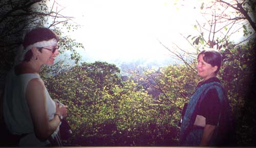 guest_photo.jpg (22056 bytes)